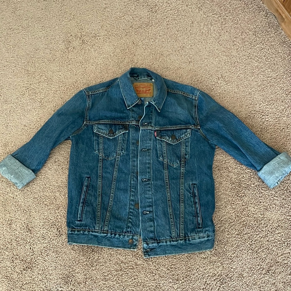 Almost new Levi’s Denim Jacket